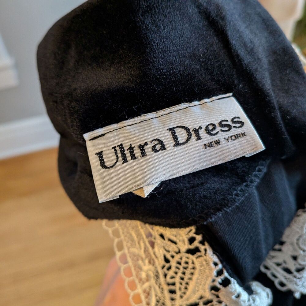 Vintage 90s Ultra Velvet Maxi Dress Lace Collar Wednesday Adams Plus Size 18W - Picture 8 of 11